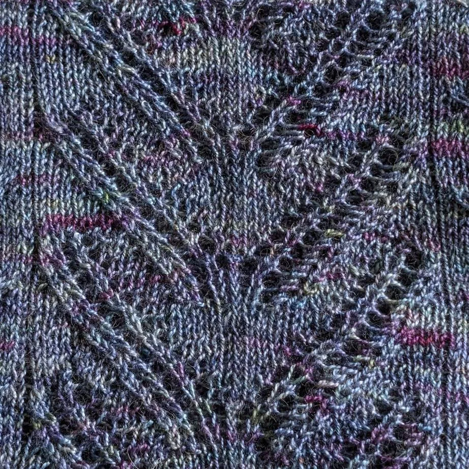 Chevron pattern hand-knitted lace scarf