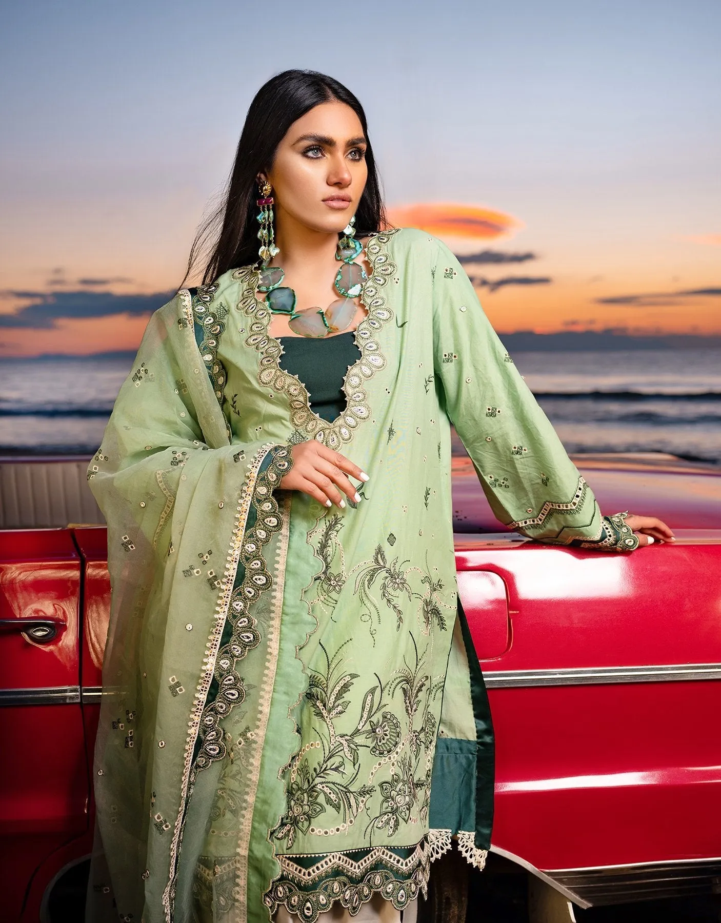 Sifa Lawn by Zunaira Raza – SL-10 B (Gul Nar)