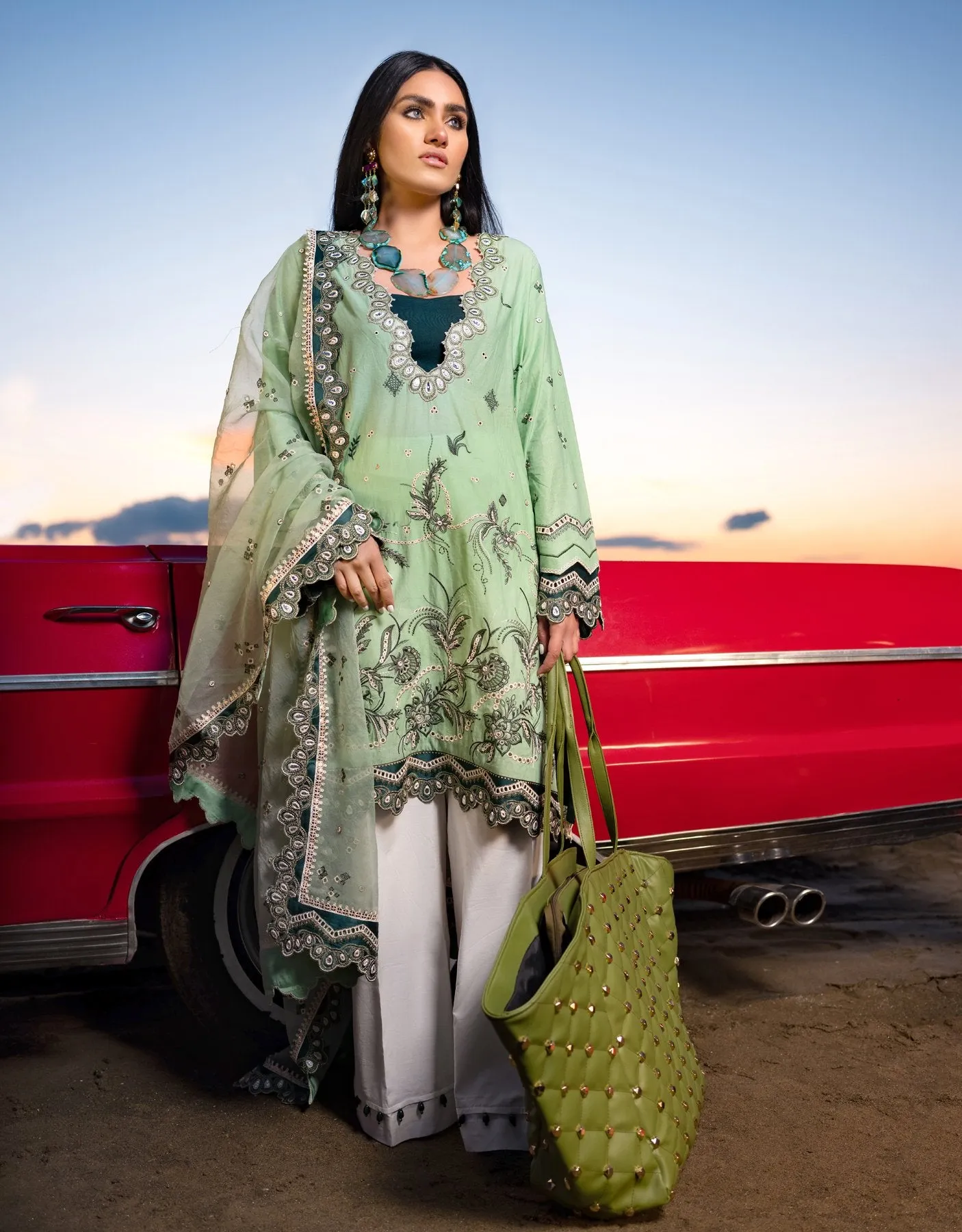 Sifa Lawn by Zunaira Raza – SL-10 B (Gul Nar)