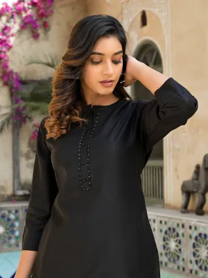 Women Black Pure Silk Kurta Set